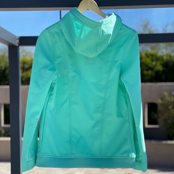 NWT - Womens Aperture Softshell Ski and Snowboard Jacket - Small - Picture 2 of 3